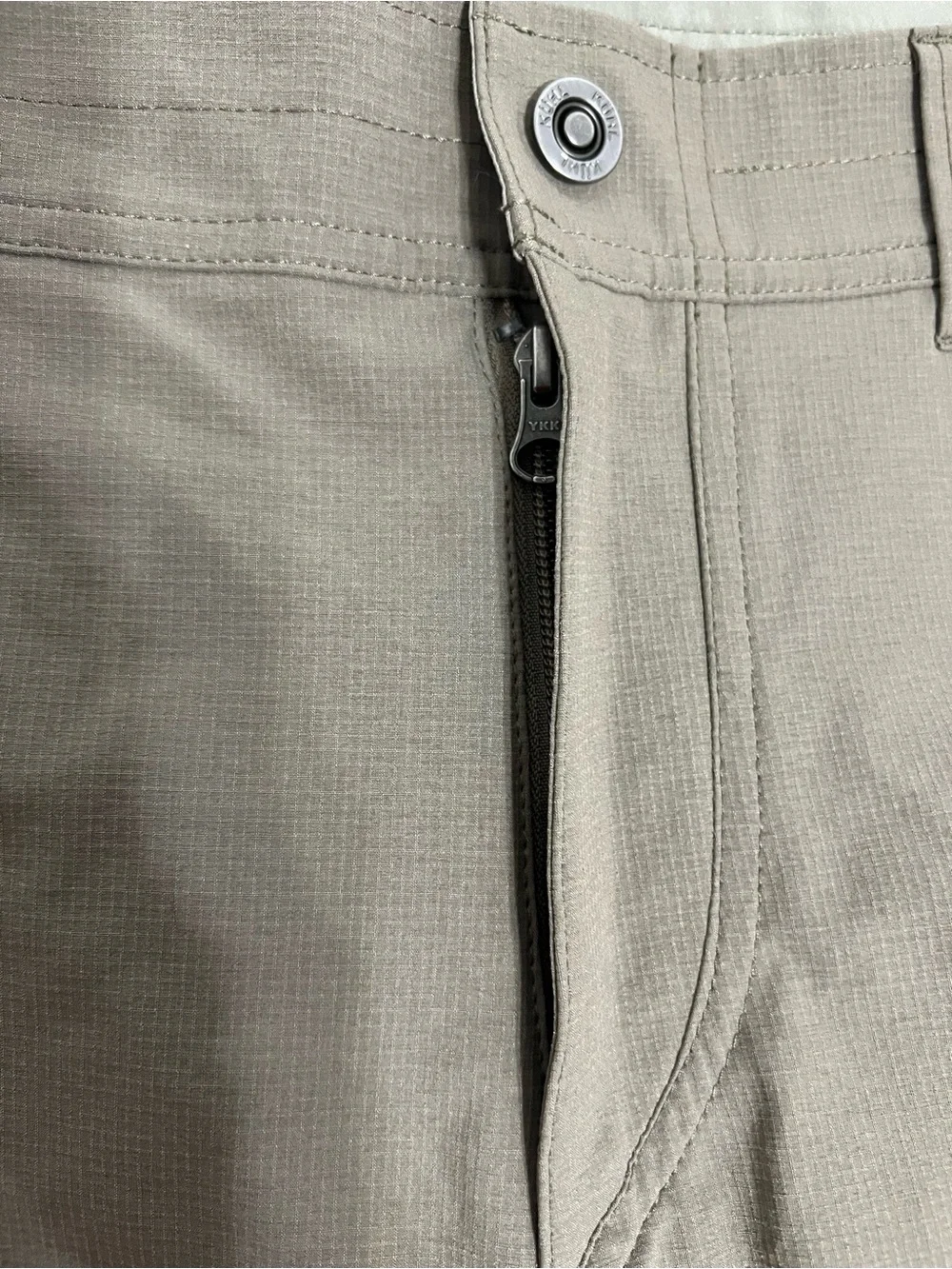 KÜHL Men’s Hiking Trail Shorts Khaki Performance Outdoor Utility Cargo Stretch